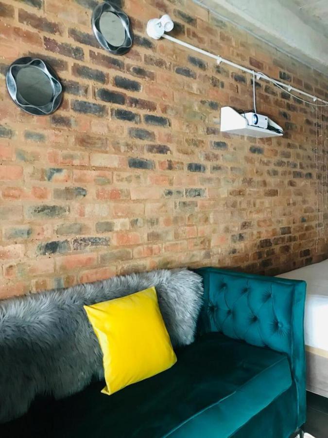 Cozy Apartment In The Center Of Maboneng With Free Wifi 约翰内斯堡 外观 照片